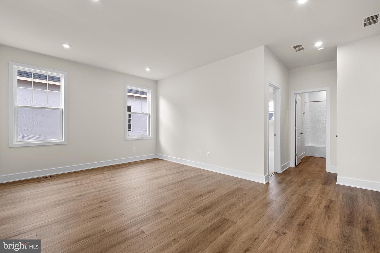 6051 Cobblestone Court photo 15