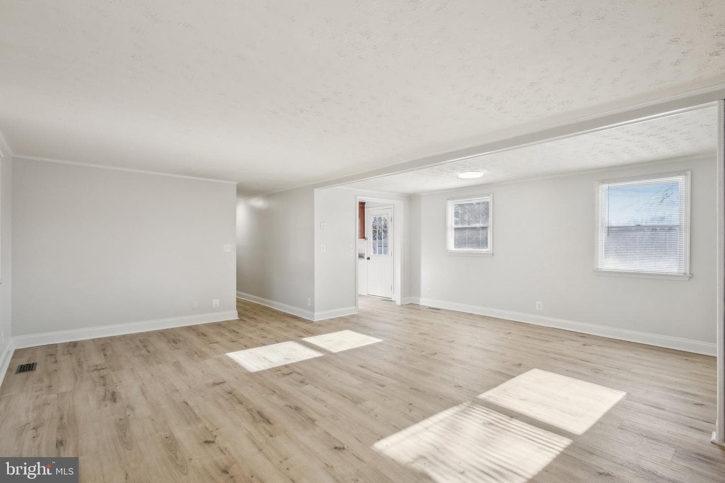 4011 Midland Road photo 11