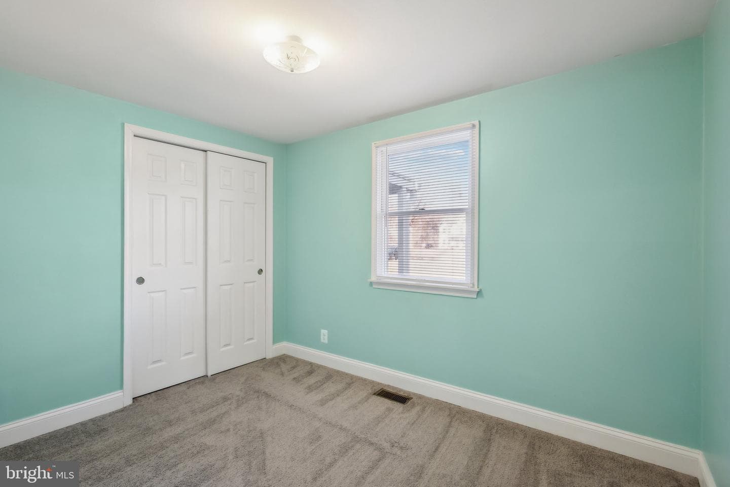 4011 Midland Road photo 21