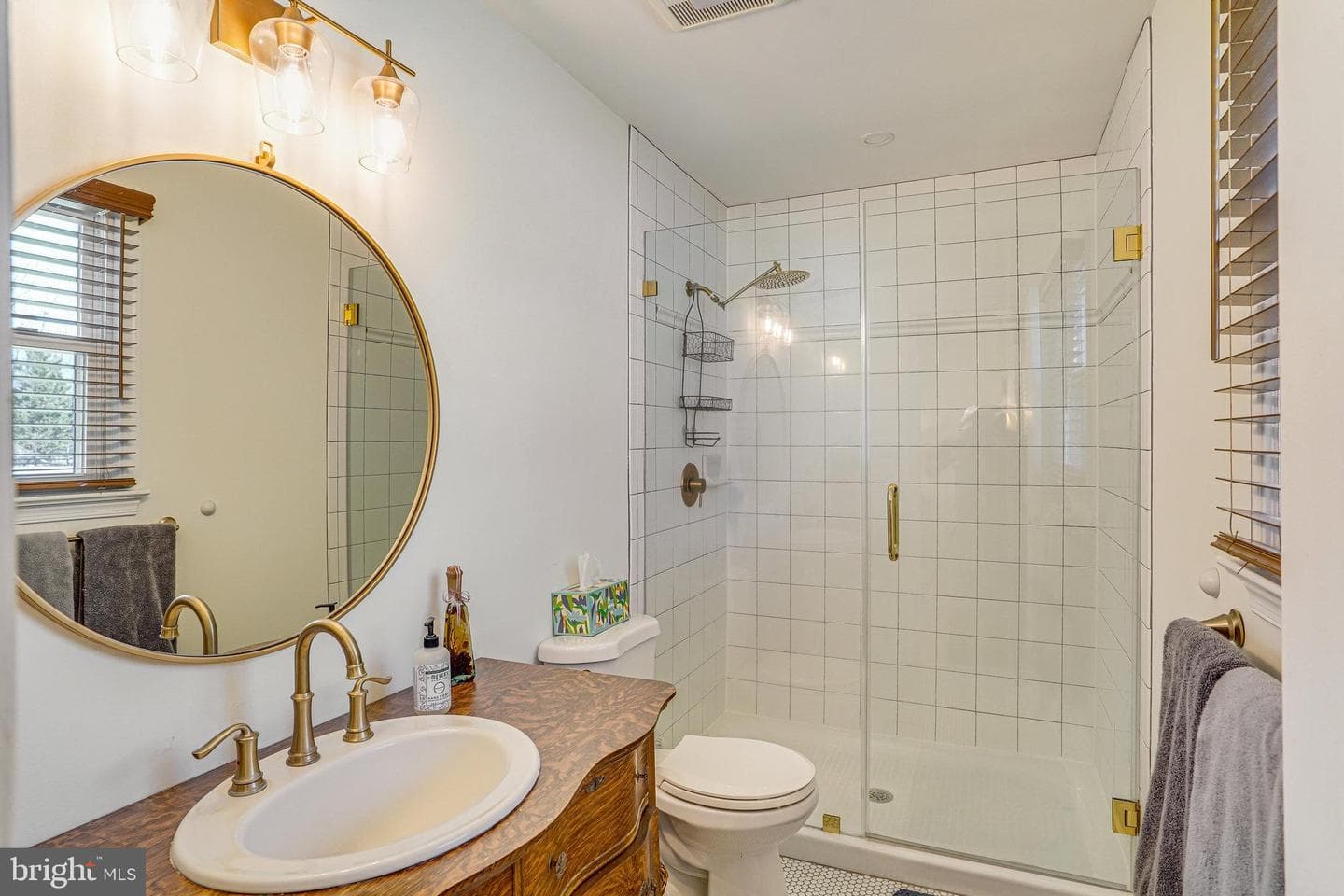 9353 Meetze Road photo 24