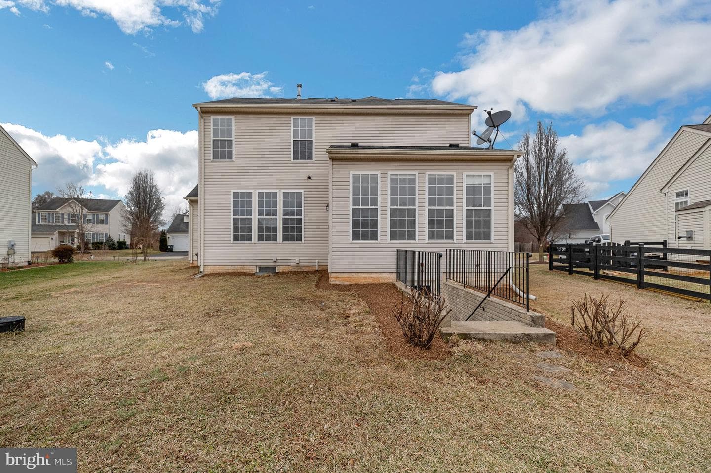 6637 Clarkes Meadow Drive photo 29