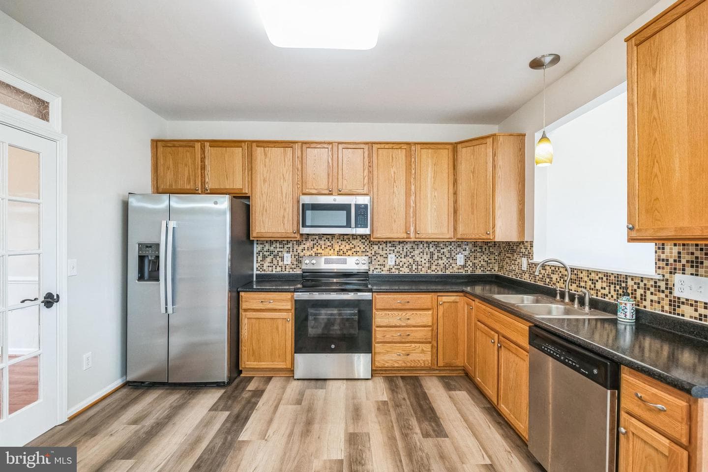 6637 Clarkes Meadow Drive photo 5