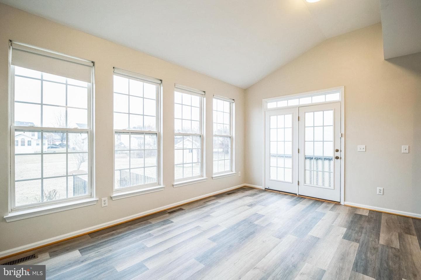 6637 Clarkes Meadow Drive photo 8