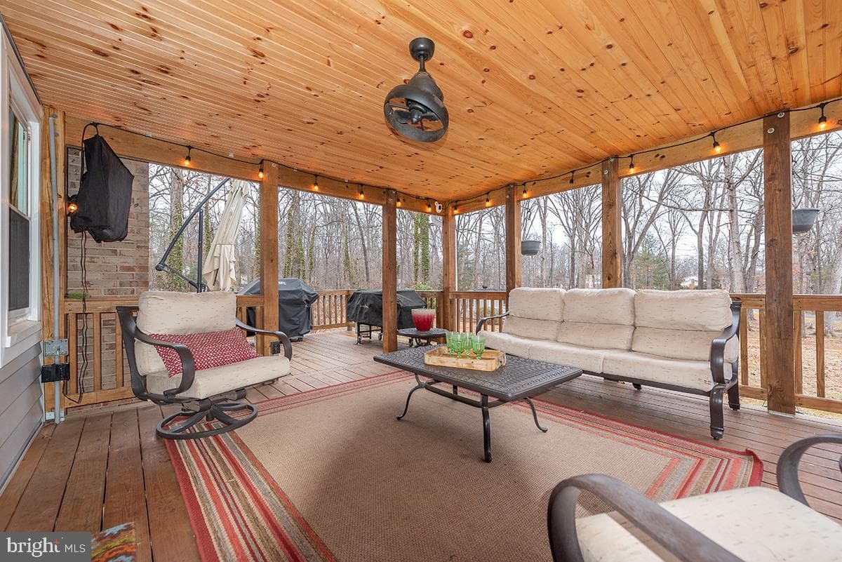 3298 Daffan Drive photo 33