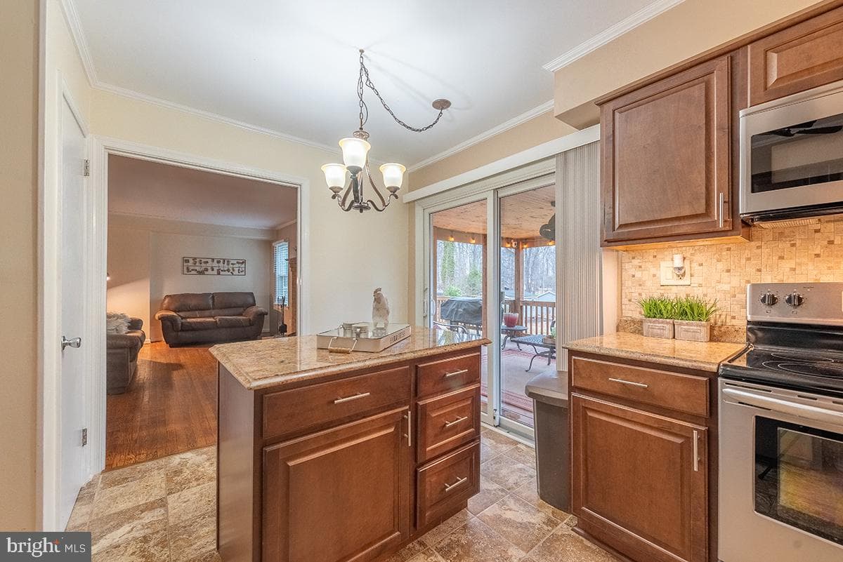 3298 Daffan Drive photo 41