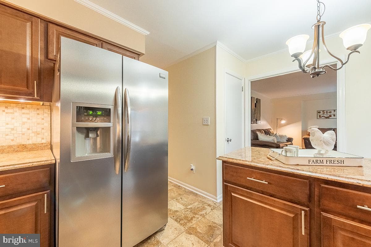 3298 Daffan Drive photo 9