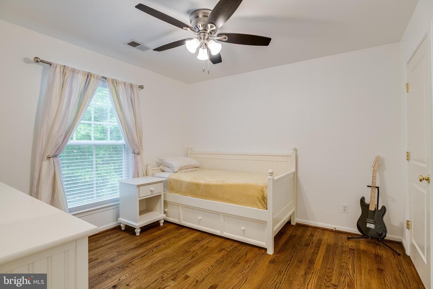 6735 Eckert Court photo 38