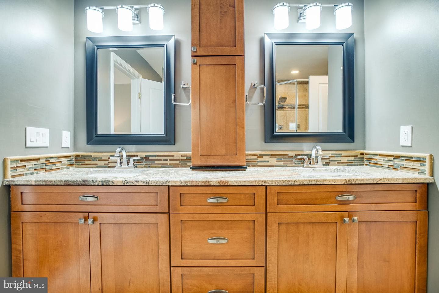 6735 Eckert Court photo 44