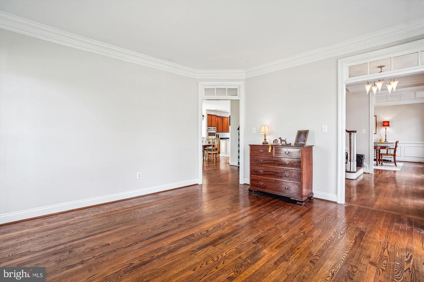 7343 Huntsmans Drive photo 30