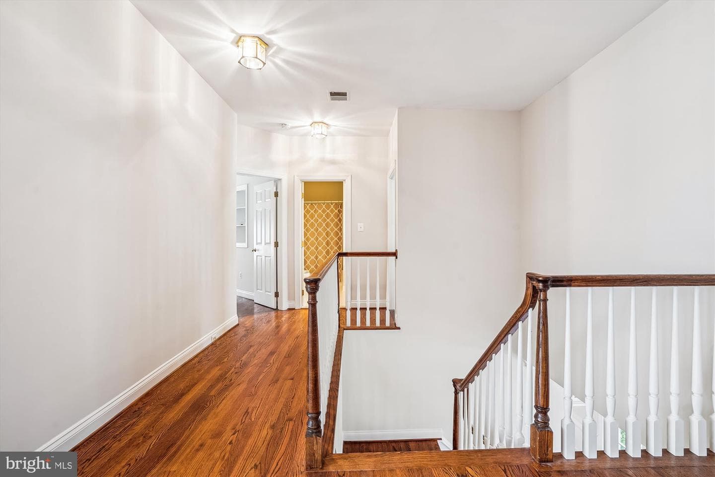 7343 Huntsmans Drive photo 34