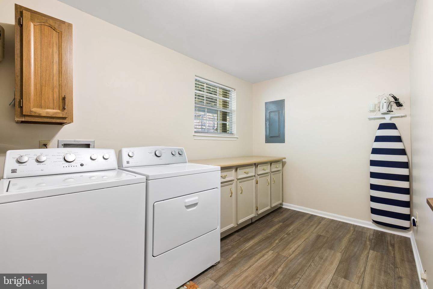 7034 Stafford Street photo 39