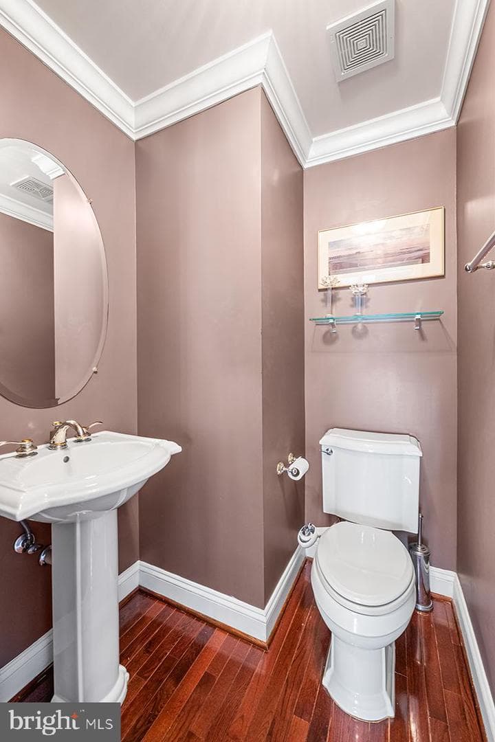 6802 Sholes Court photo 38