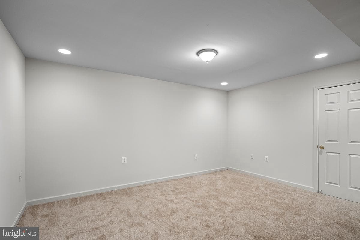 6806 Sholes Court photo 41