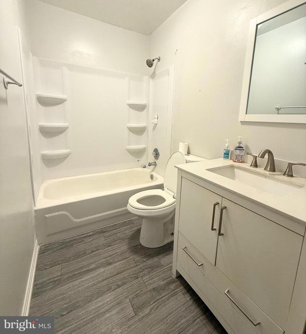 7195 Sunrise Court photo 14