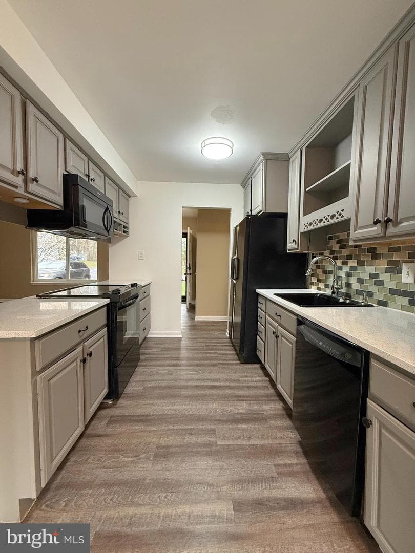 7195 Sunrise Court photo 6