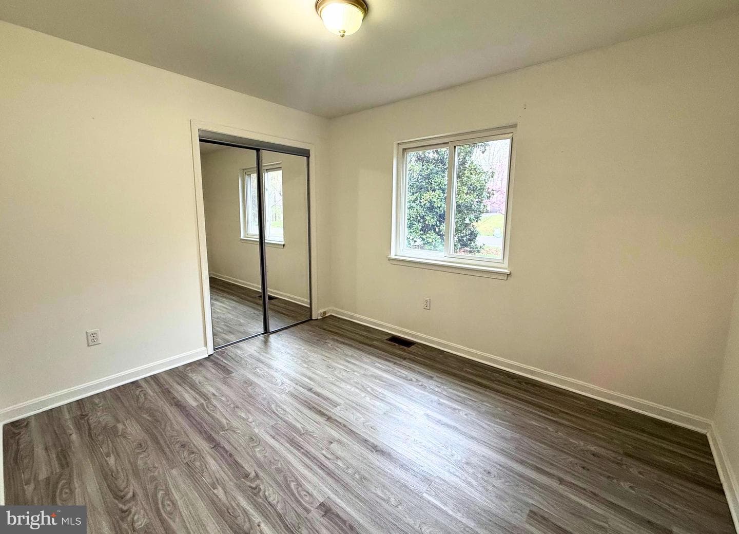 7195 Sunrise Court photo 9