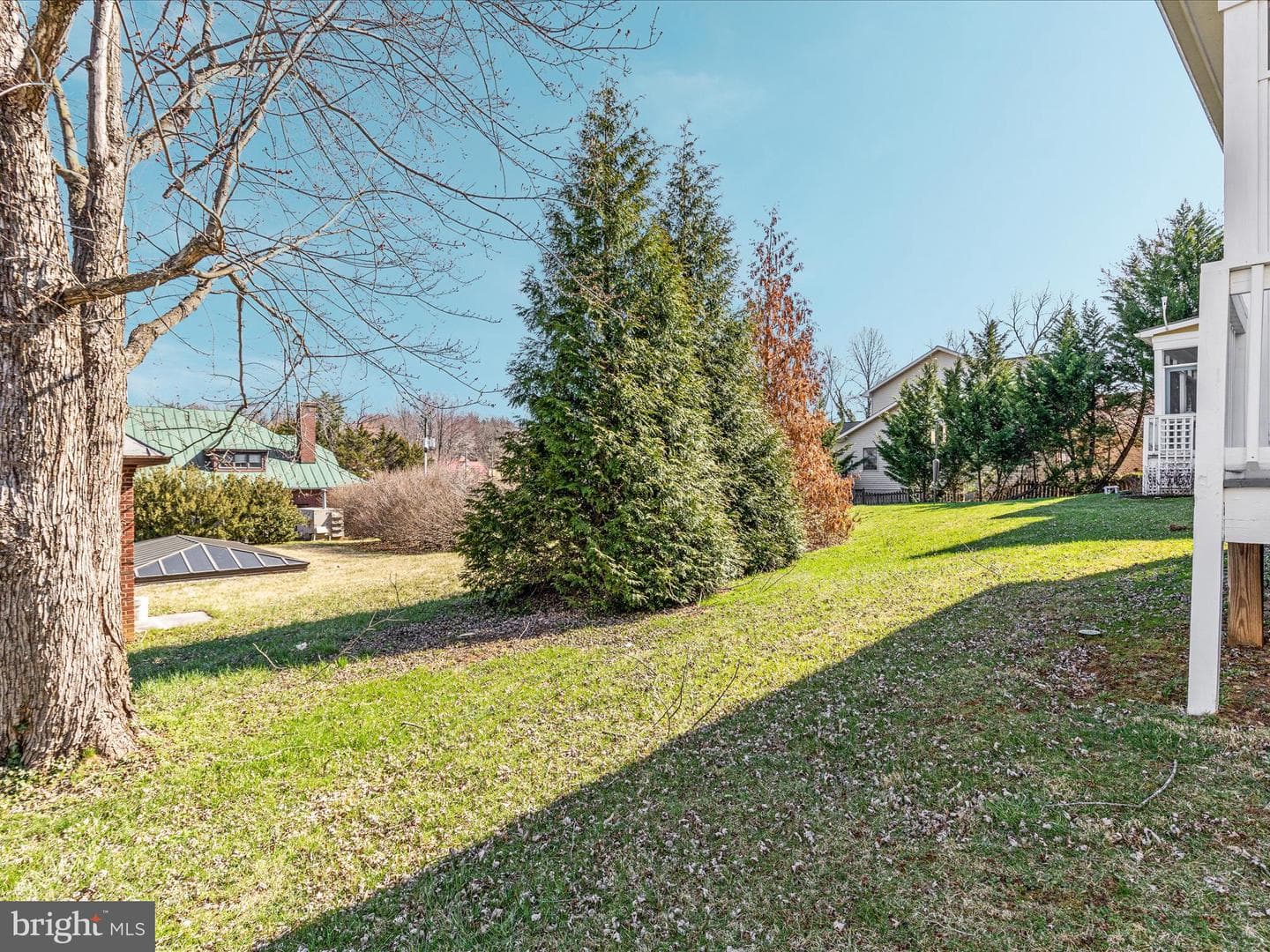 6312 Lee Street photo 10
