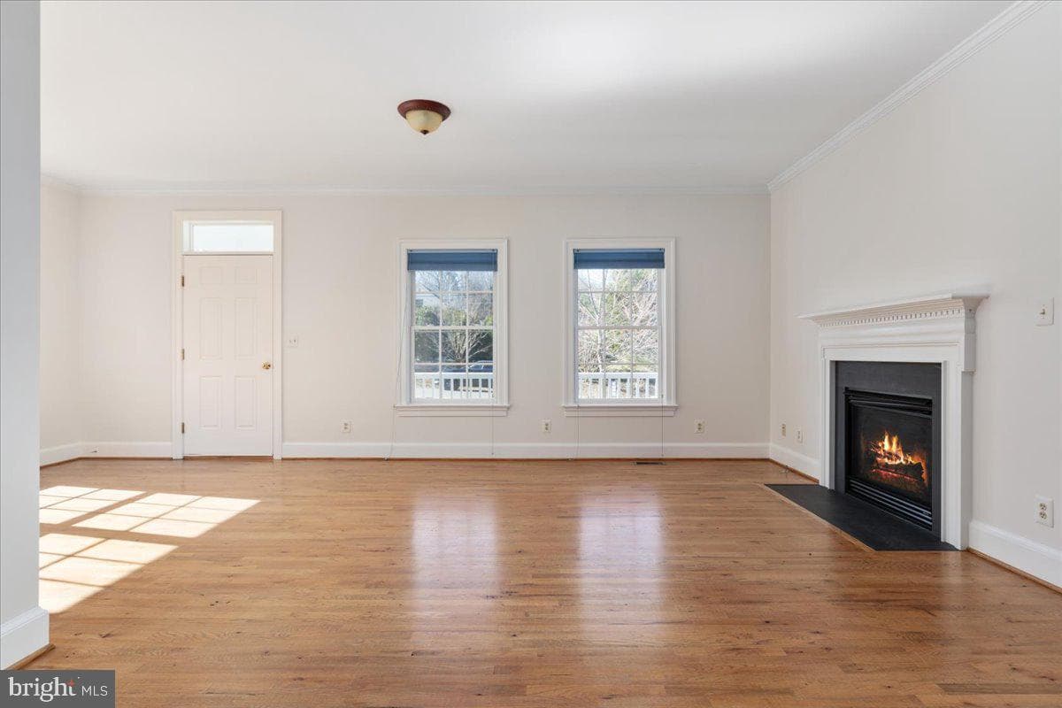6312 Lee Street photo 4