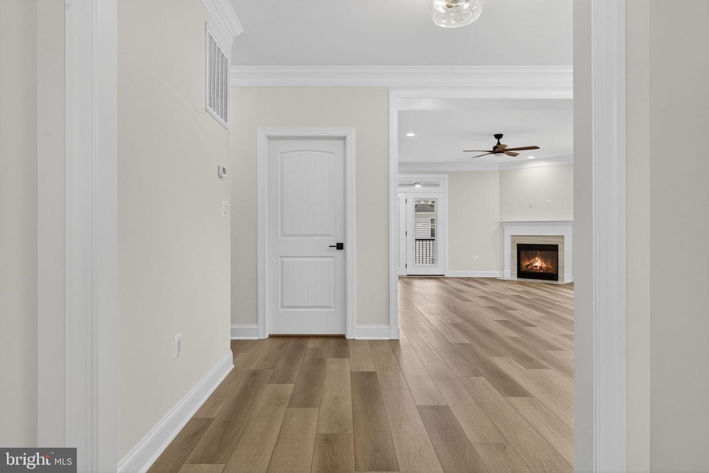 57 Madison Street photo 19