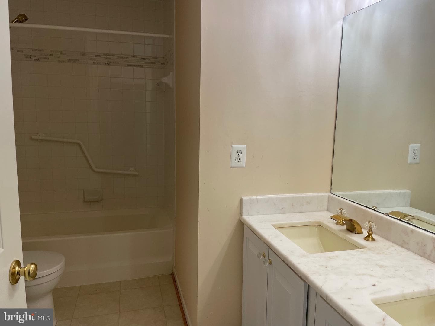 10985 Southcoate Village Drive photo 19