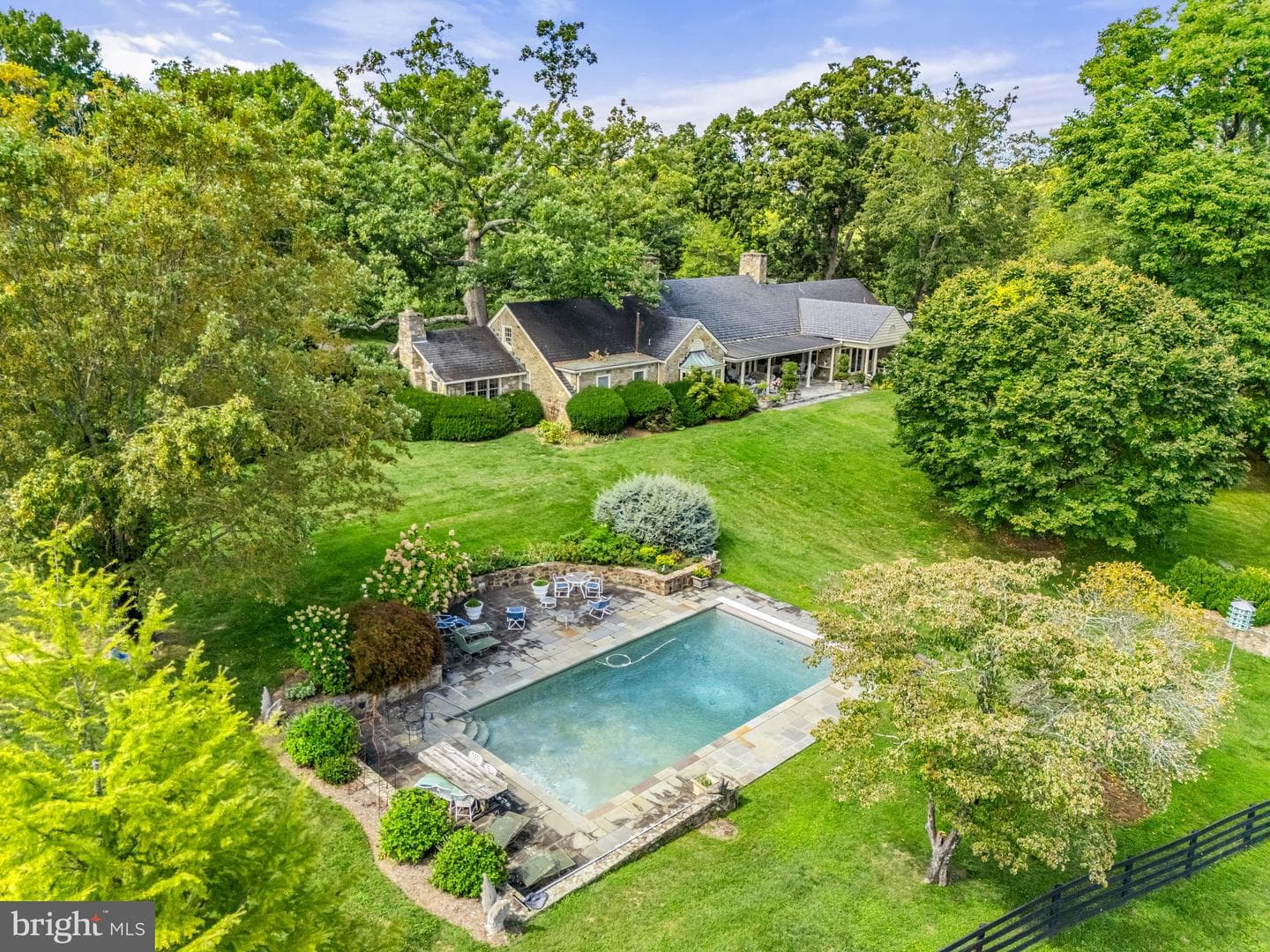 2573 Zulla Road photo 54