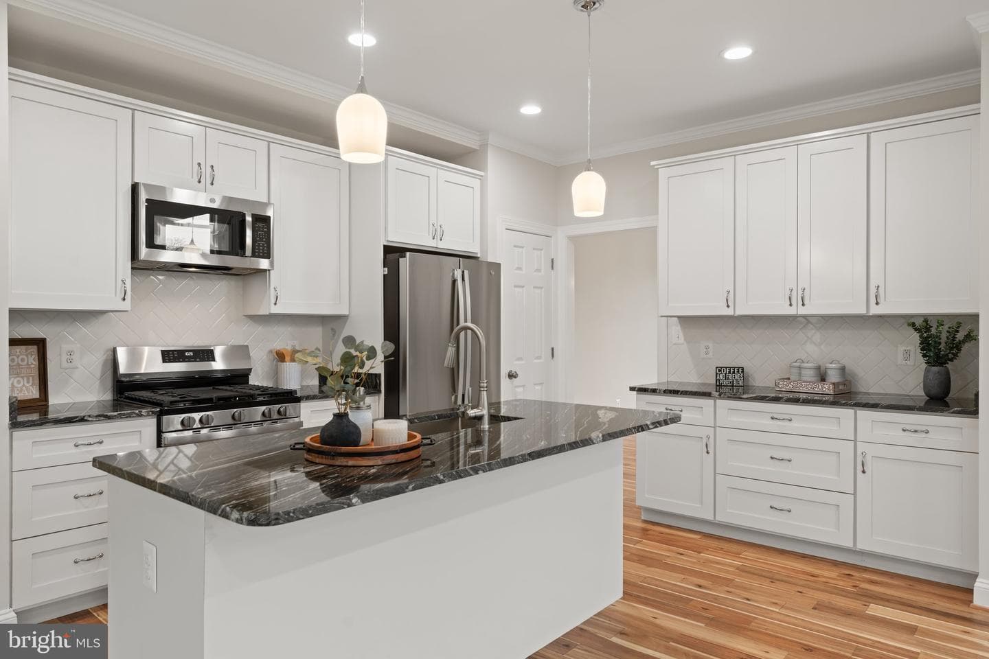 7699 Opal Road photo 31