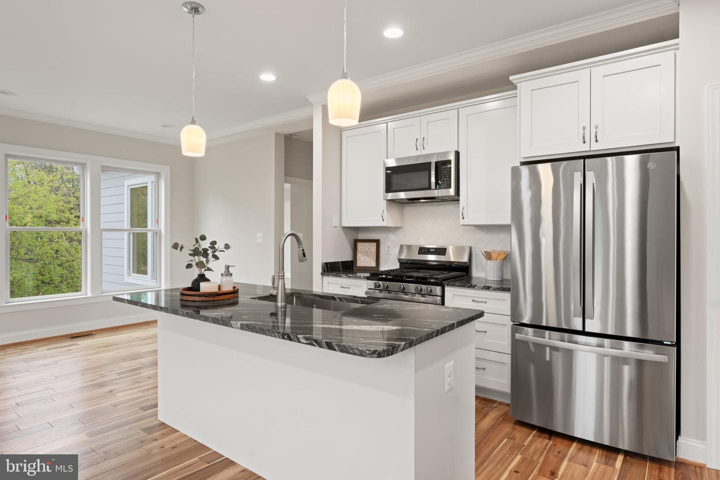 7699 Opal Road photo 32