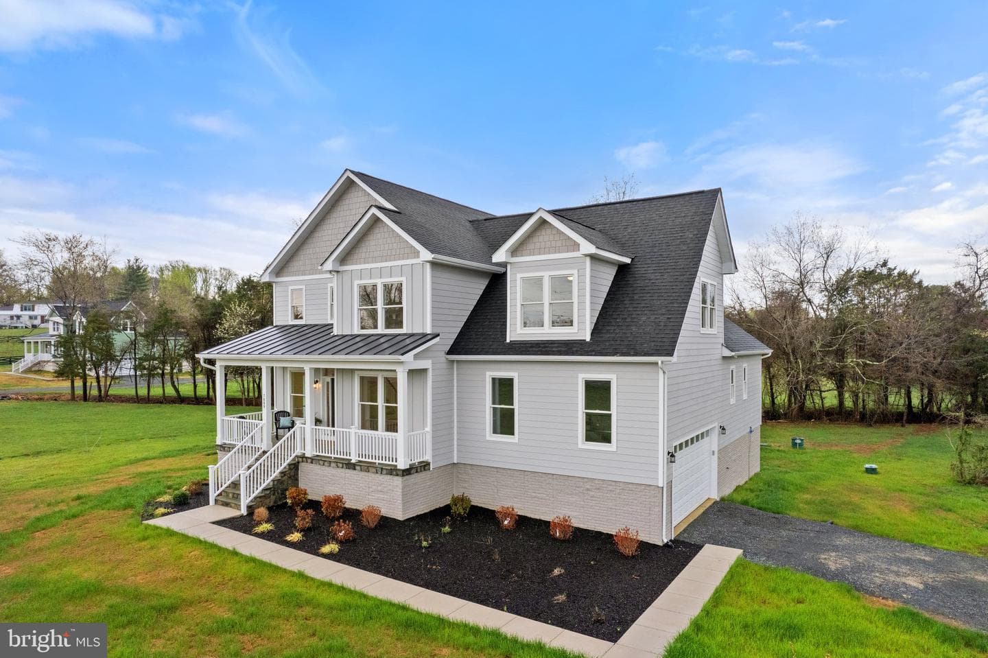 7699 Opal Road photo 4