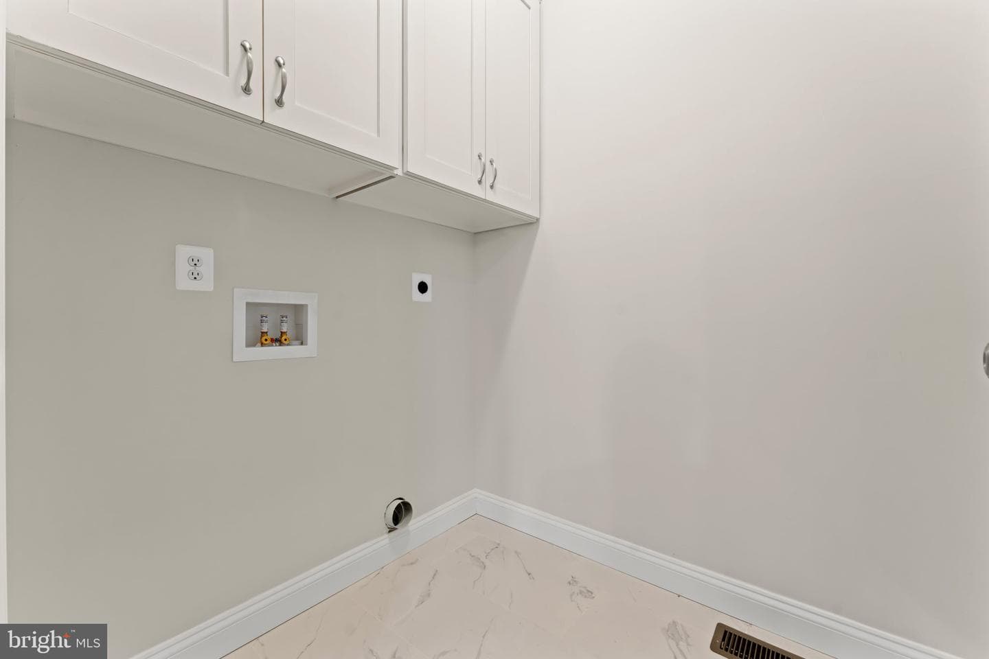 7699 Opal Road photo 45