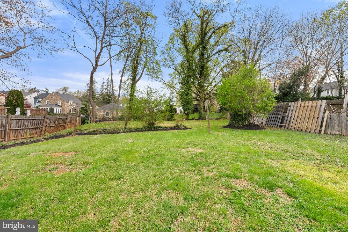 79 E Shirley Avenue photo 40