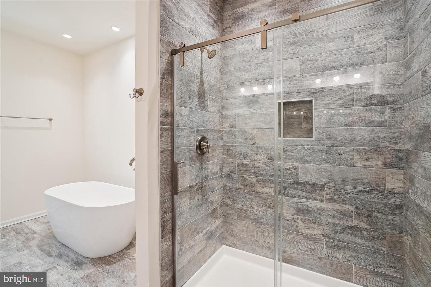 6494 Enon School Road photo 27