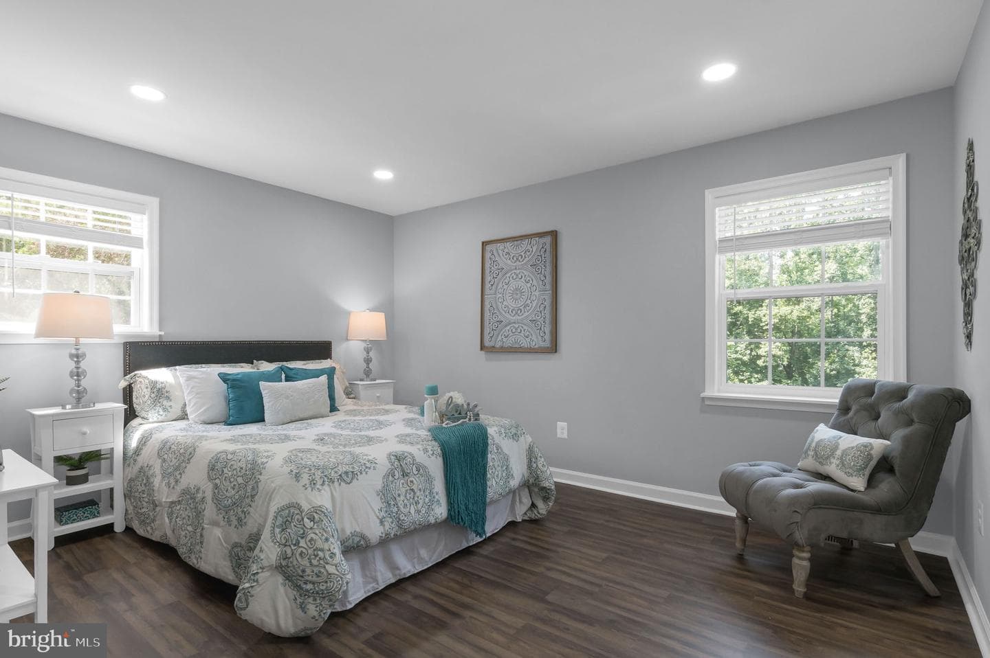 7612 Leeds Manor photo 17