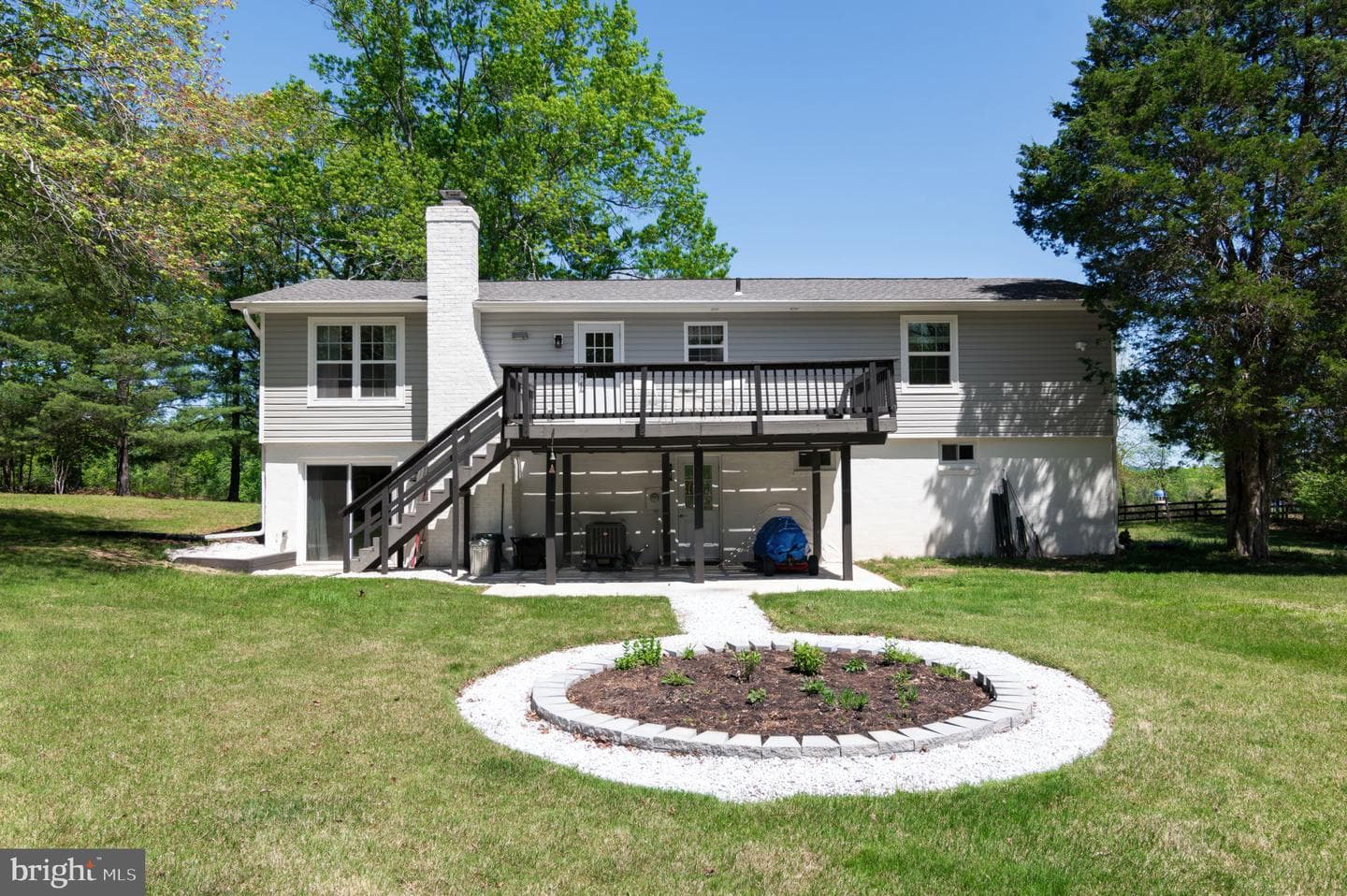 7612 Leeds Manor photo 35