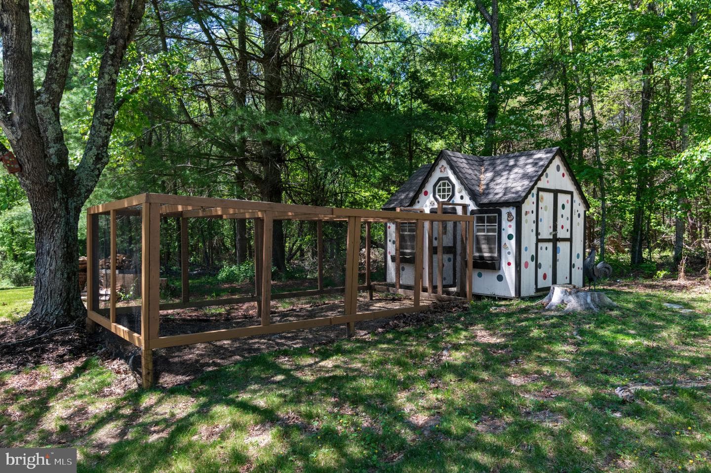 7612 Leeds Manor photo 37