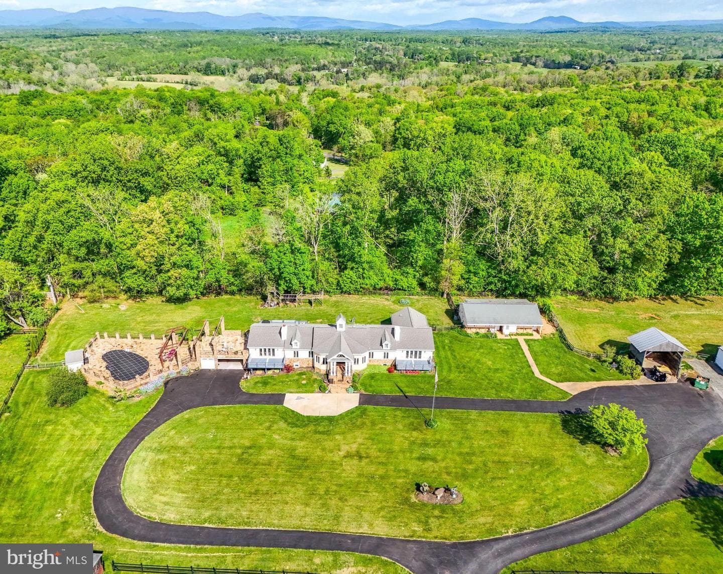 8511 Leeds Manor Road photo 14