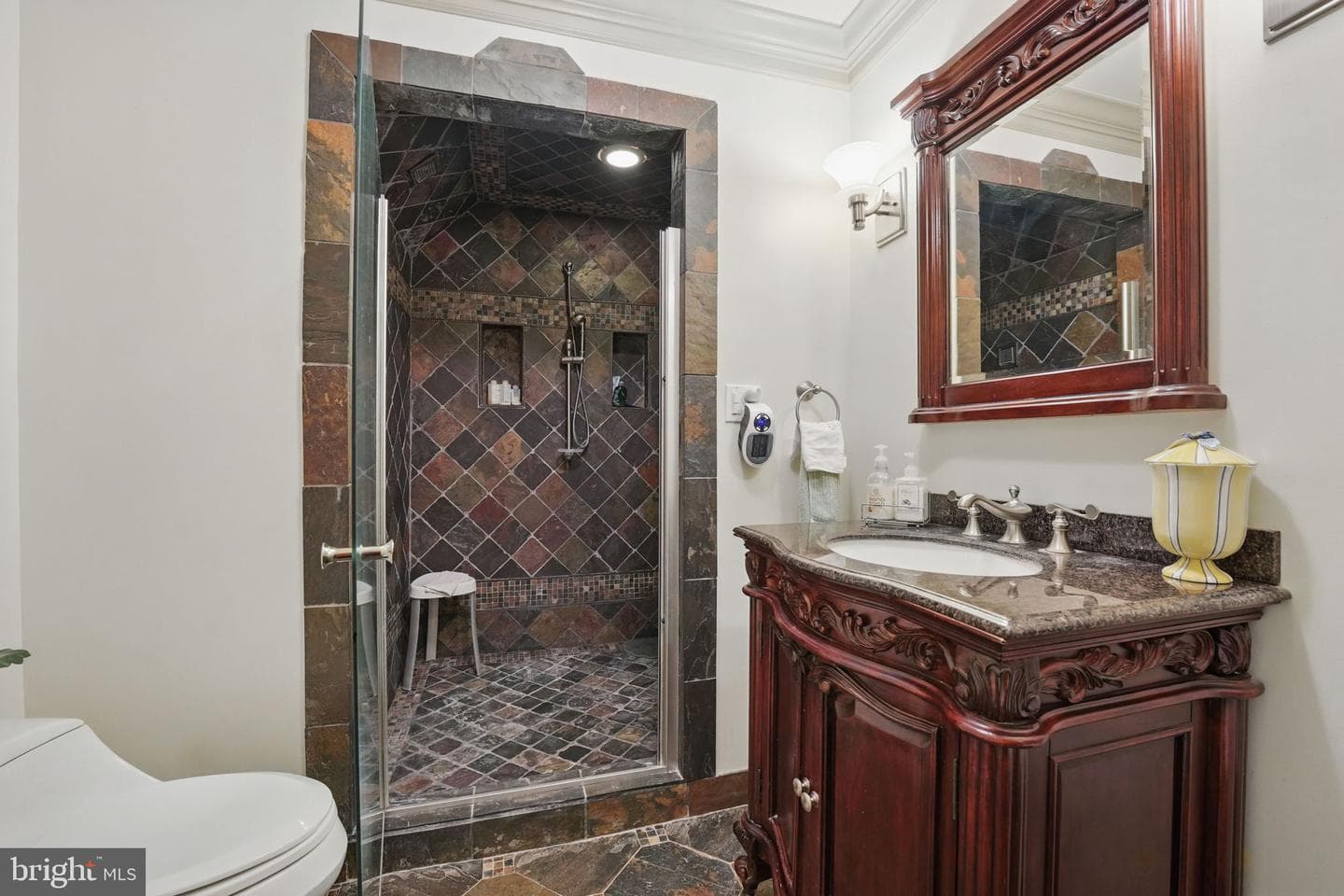 8511 Leeds Manor Road photo 26
