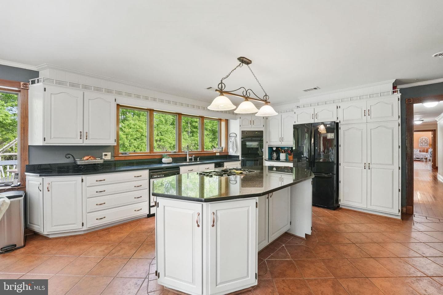8511 Leeds Manor Road photo 6