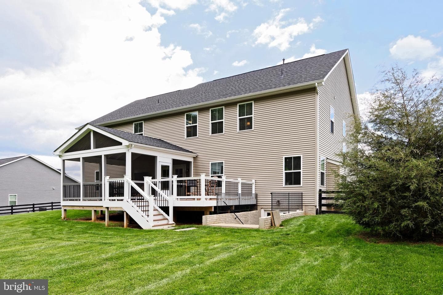 6400 Bob White Drive photo 34
