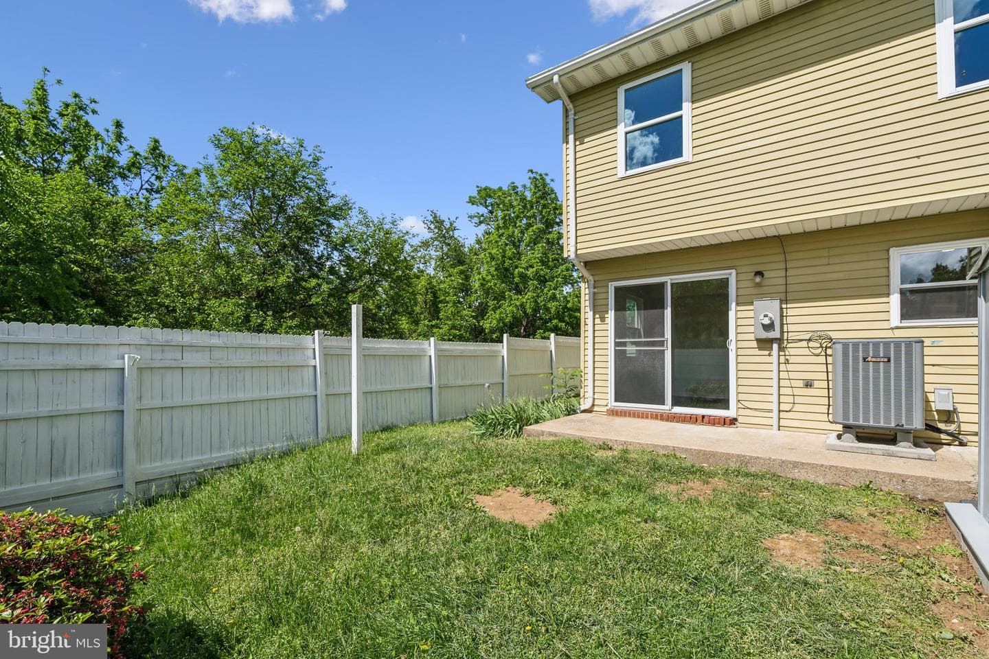 8598 Ashby Court photo 24