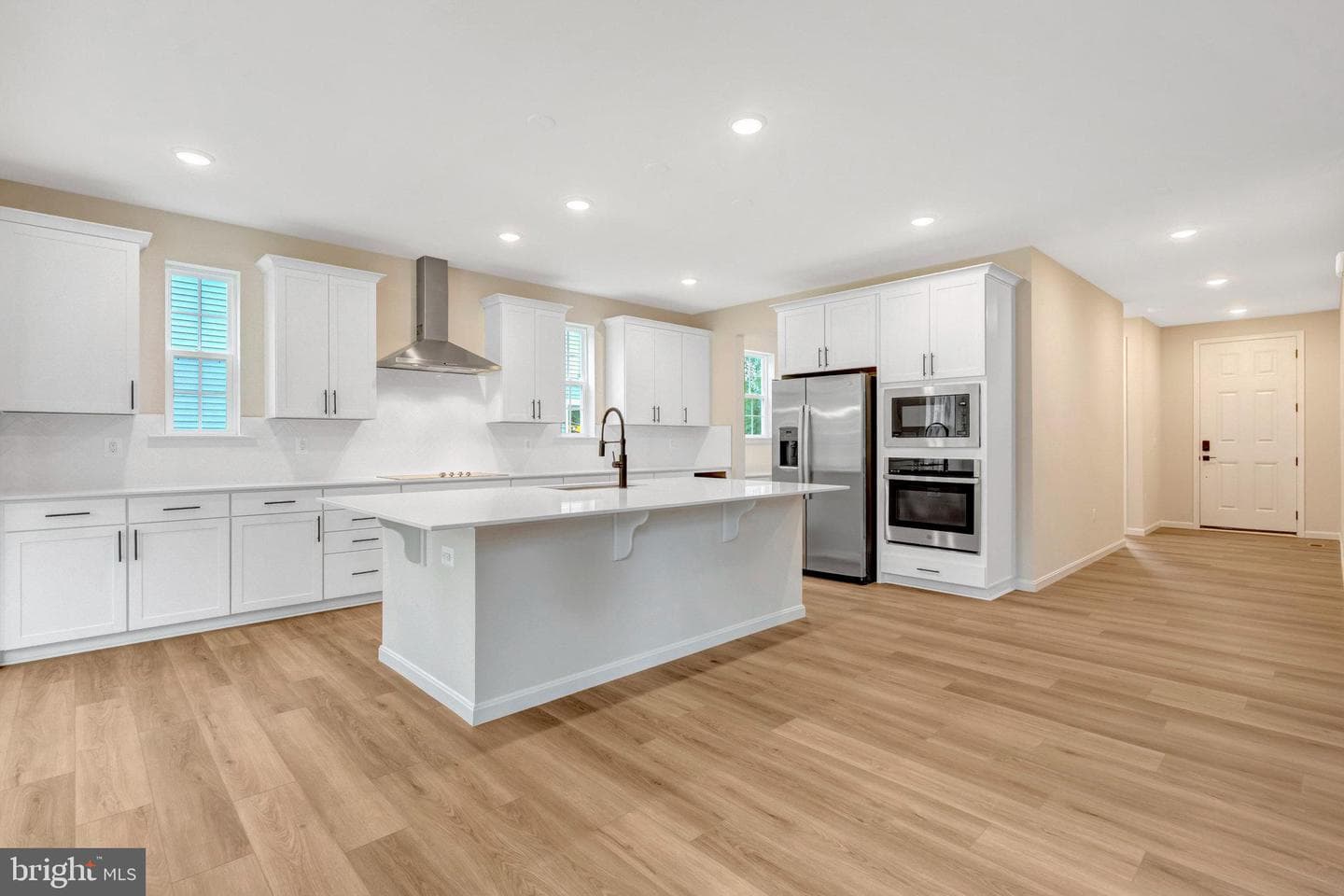 2080 Springvale Drive photo 16
