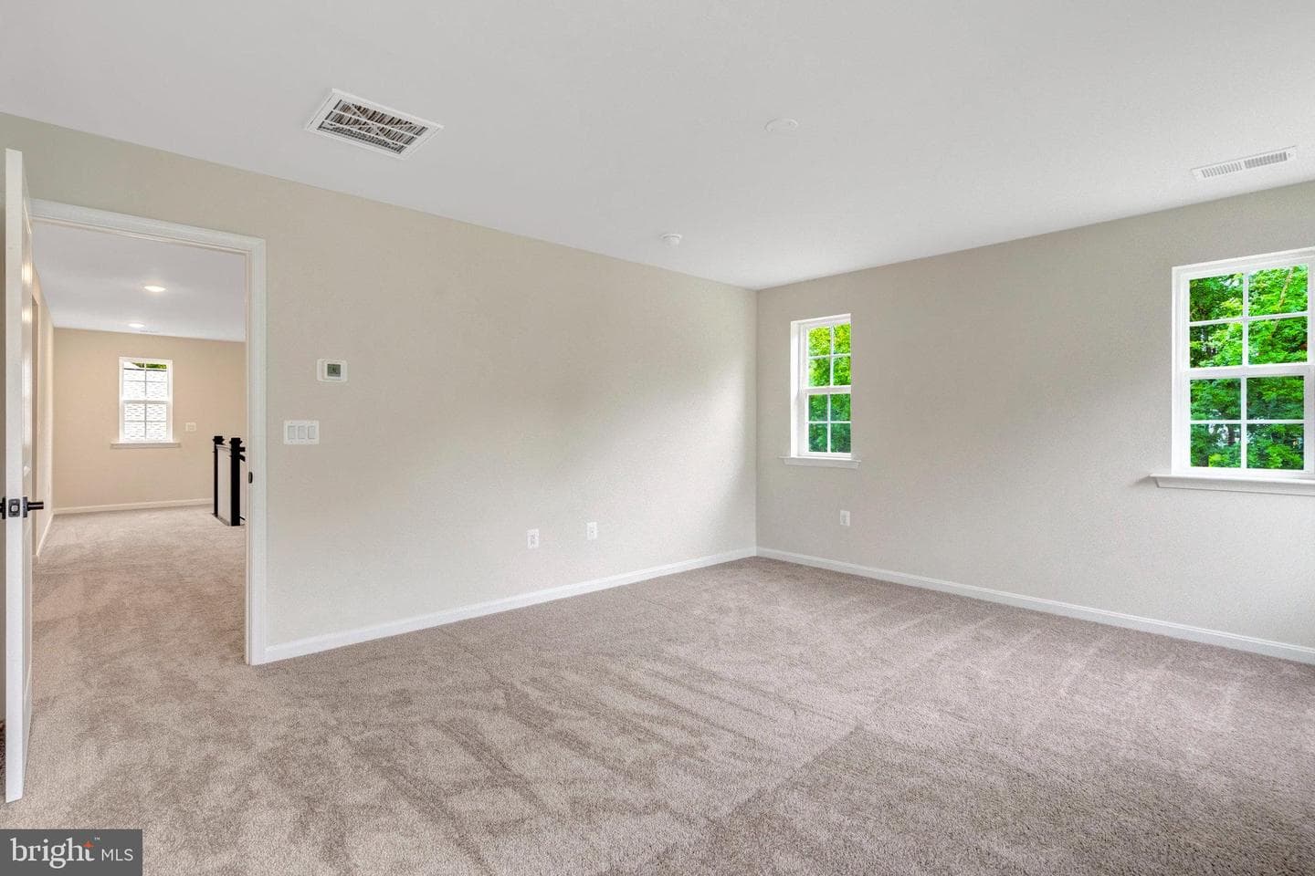2080 Springvale Drive photo 37
