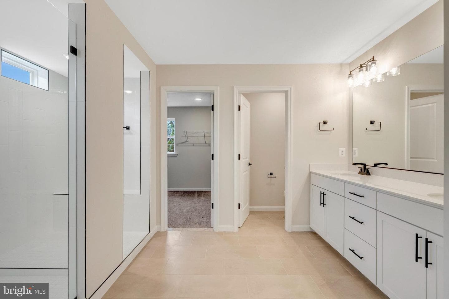 2080 Springvale Drive photo 38