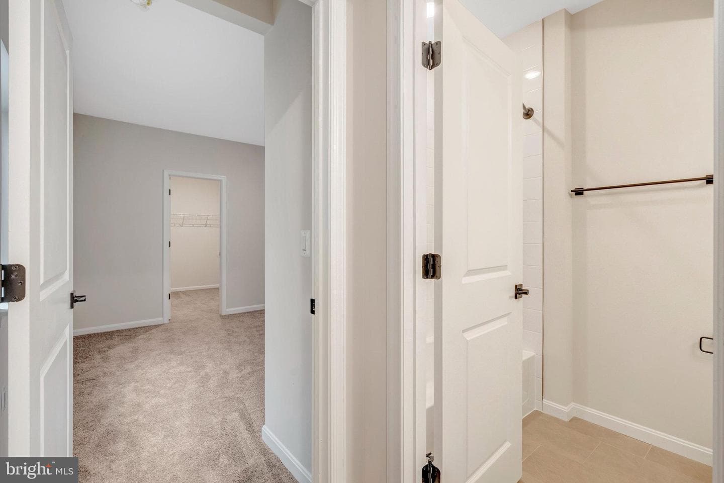 2080 Springvale Drive photo 47