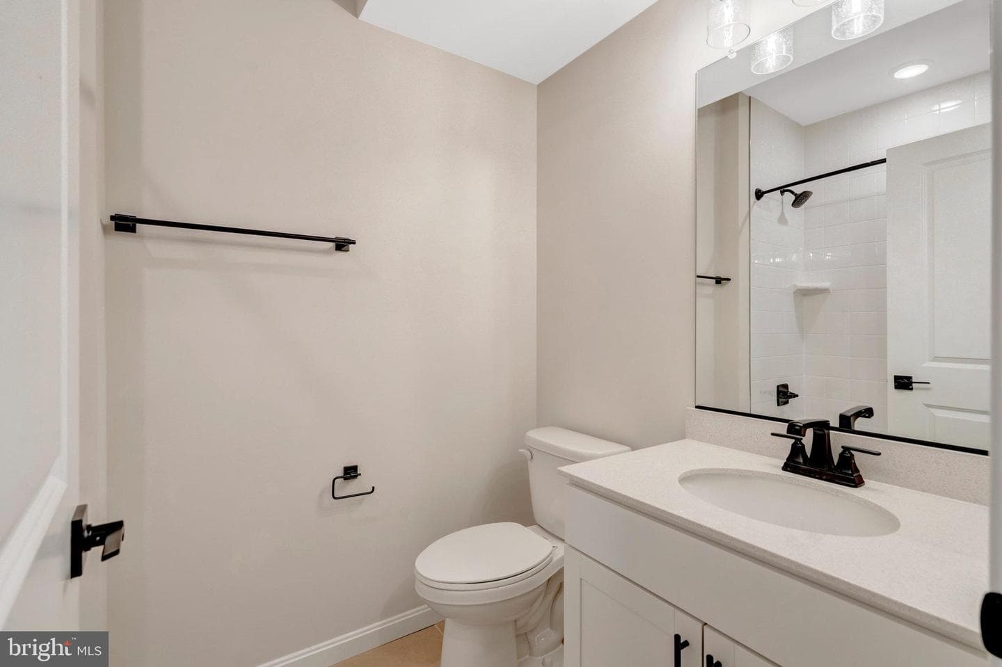 2080 Springvale Drive photo 48