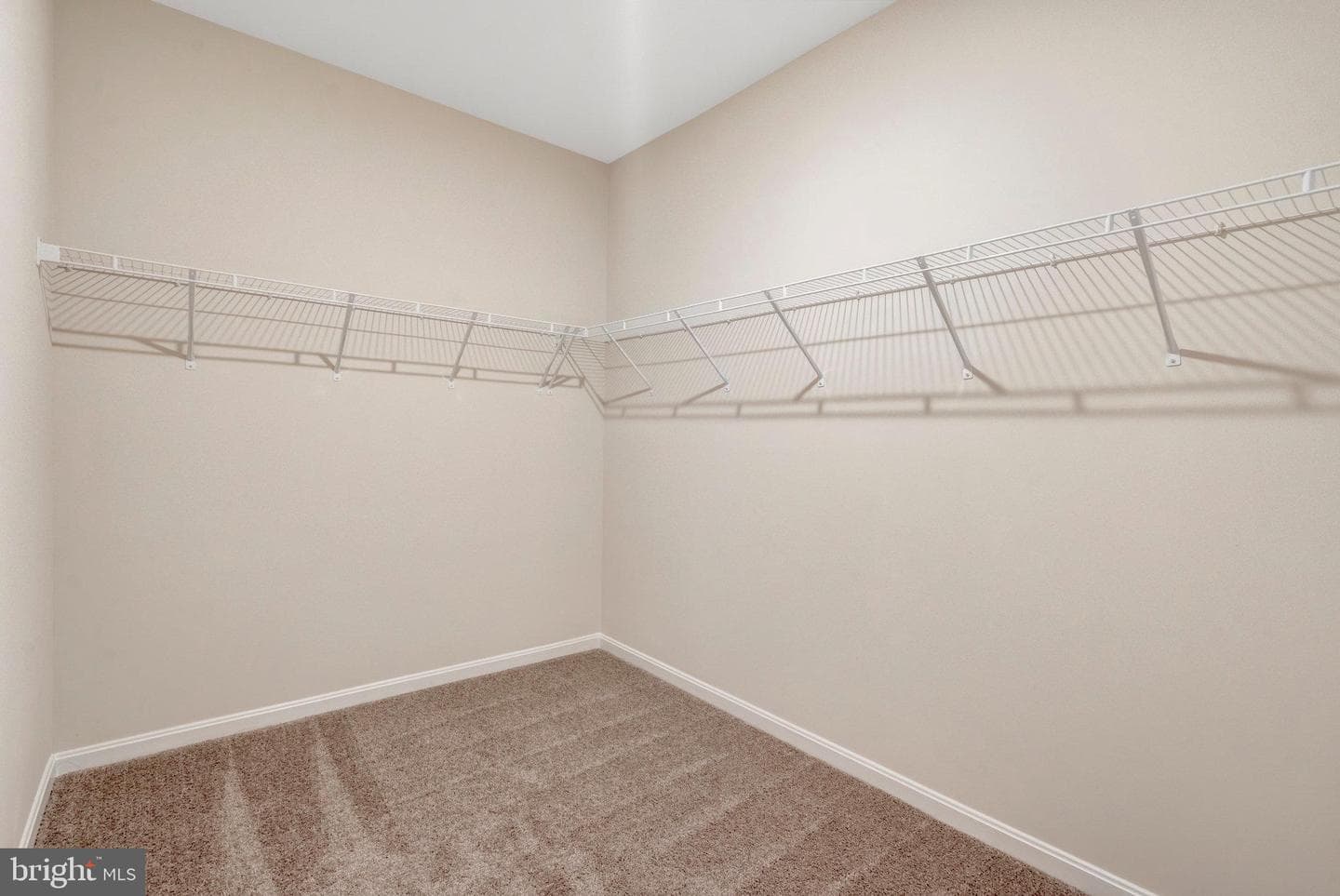 2080 Springvale Drive photo 52