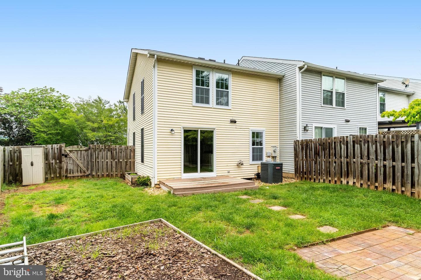 831 Oak Leaf Court photo 30