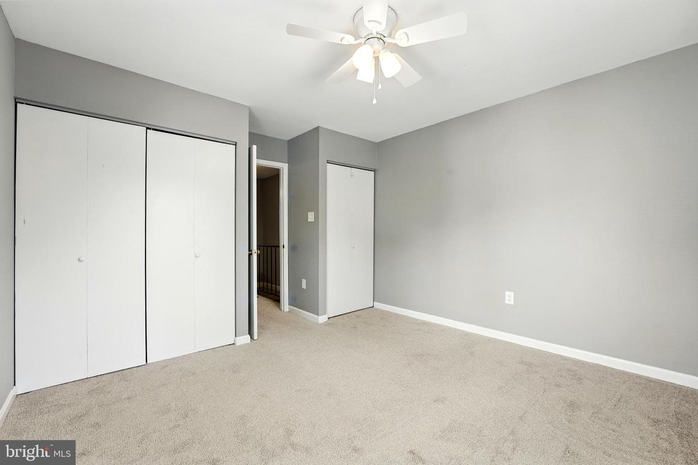 386 Falmouth Street photo 17