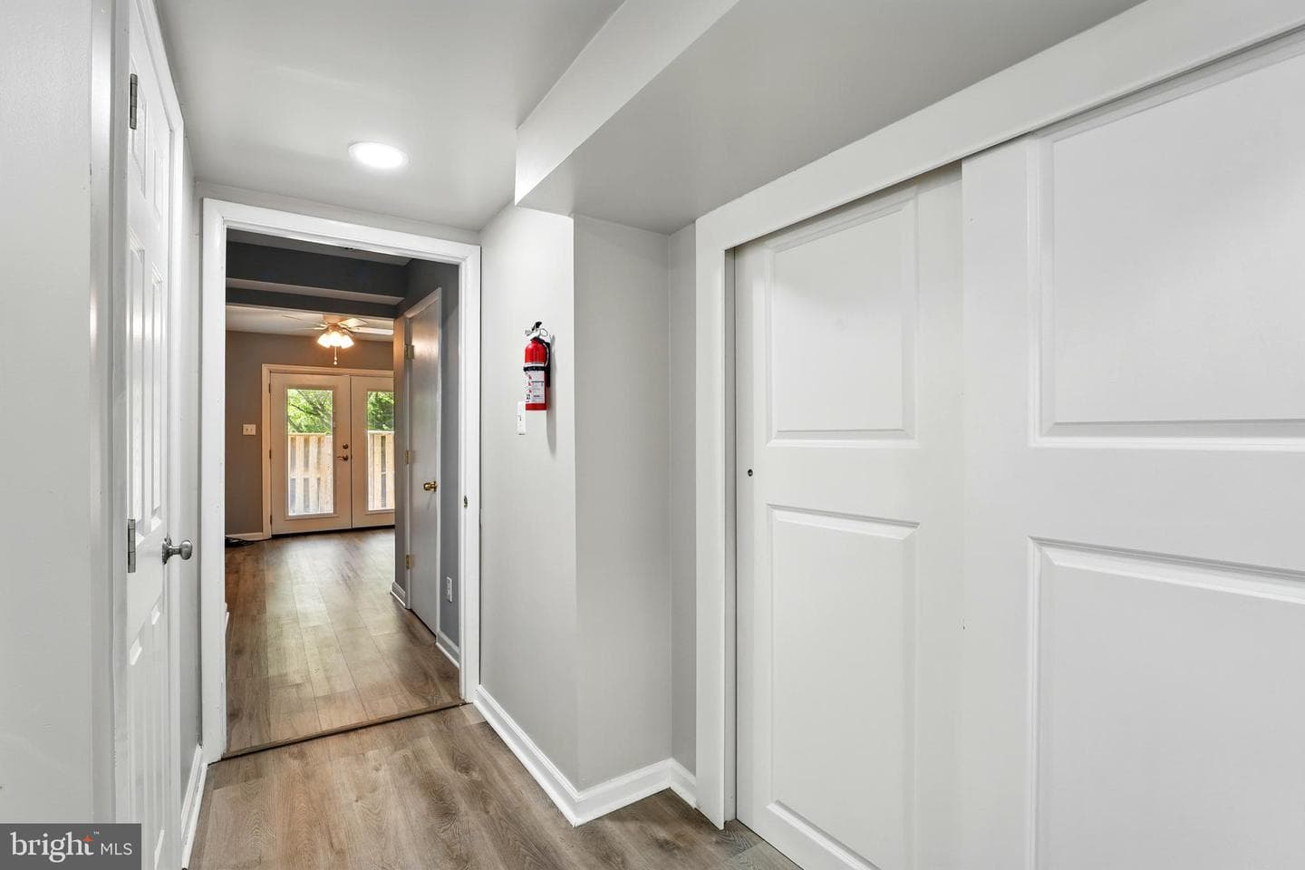 386 Falmouth Street photo 23