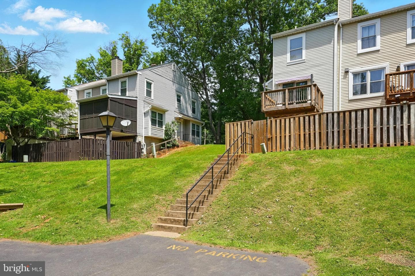 386 Falmouth Street photo 32