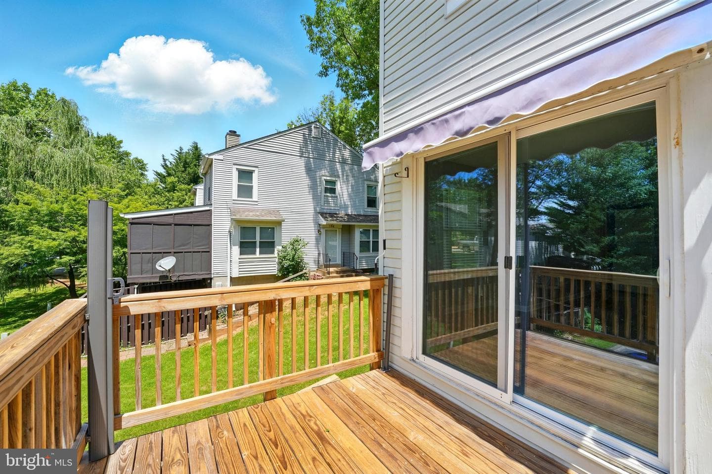 386 Falmouth Street photo 8